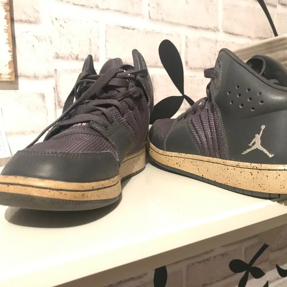 NIKE JORDAN 1 FLIGHT 4 PREM PREMIUM BG 6.5Y